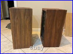 Acoustic Research AR 3 Speakers