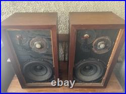 Acoustic Research AR-3 Vintage Speakers