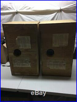 Acoustic Research AR 3 speakers