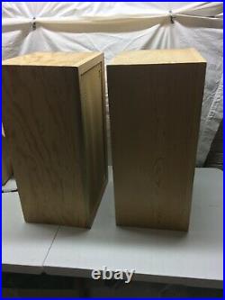 Acoustic Research AR 3 speakers