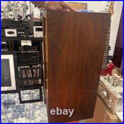 Acoustic Research AR-3a Close Serial Numbers