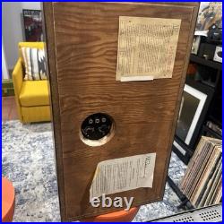 Acoustic Research AR-3a Close Serial Numbers