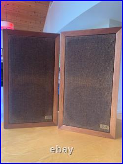 Acoustic Research AR 3a Speakers