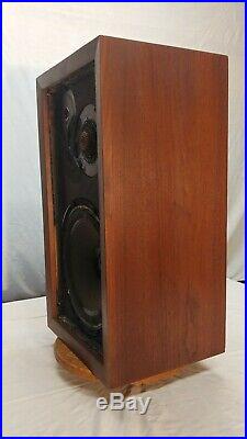 Acoustic Research AR-3a Speakers