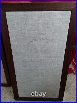 Acoustic Research AR-3a Vintage Speakers, oiled walnut finish, good condition