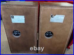 Acoustic Research AR-3a Vintage Speakers, oiled walnut finish, good condition