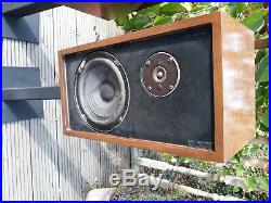 Acoustic Research AR 4XA Speakers Good working condition