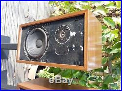 Acoustic Research AR 4XA Speakers Good working condition