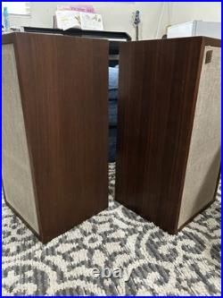 Acoustic Research AR-4X Book Shelf Speakers Vintage