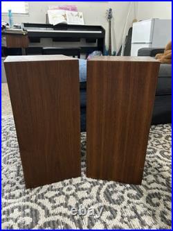 Acoustic Research AR-4X Book Shelf Speakers Vintage