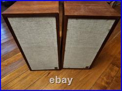 Acoustic Research AR-4X Vintage Bookshelf Speakers Acoustic Research AR-4X Vintage Bookshelf Speakers