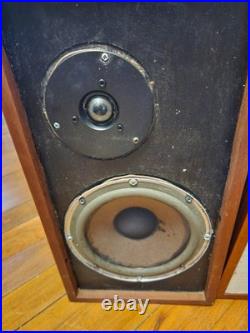 Acoustic Research AR-4X Vintage Bookshelf Speakers Acoustic Research AR-4X Vintage Bookshelf Speakers
