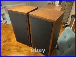 Acoustic Research AR-4X Vintage Bookshelf Speakers AR4X Oiled Walnut