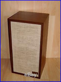 Acoustic Research AR-4ax Vintage Speakers Teak Cabinet Excellent condition