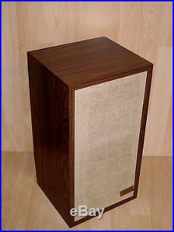 Acoustic Research AR-4ax Vintage Speakers Teak Cabinet Excellent condition