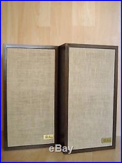 Acoustic Research AR-4ax Vintage Speakers Teak Cabinet Excellent condition
