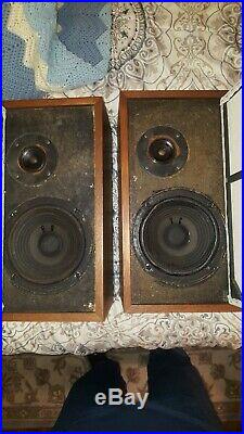 Acoustic Research AR-4x Speaker pair WOW Serial #'s 855 & 871