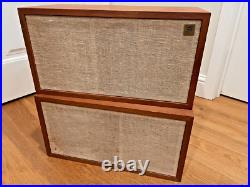Acoustic Research AR-4x Suspension Wood Loudspeakers 1970's