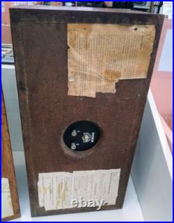 Acoustic Research AR-4xa AR 4 Speakers Pair Fully Serviced Excellent Condition Acoustic Research AR-4xa AR 4 Speakers Pair Fully Serviced Excellent Condition