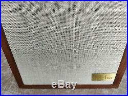 Acoustic Research AR-4xa Speakers Outstanding Condition