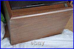 Acoustic Research AR-58B Pair of Speakers UNTESTED! SHIPPING POSSIBLE