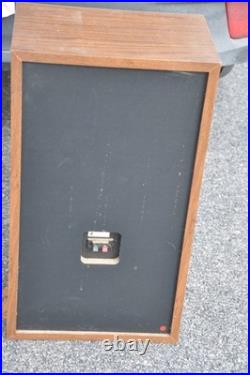 Acoustic Research AR-58B Pair of Speakers UNTESTED! SHIPPING POSSIBLE