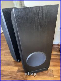 Acoustic Research AR-5 Tower Speakers (pair) withintegrated towered subwoofer