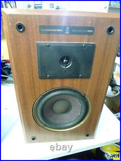 Acoustic Research AR-8Bxi Speaker IMPROVED W BOSE SUBWOOFER