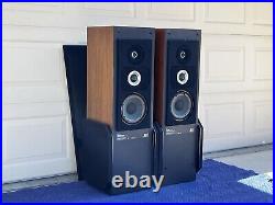 Acoustic Research AR-90 4 Way Tower Speakers