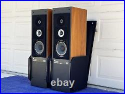 Acoustic Research AR-90 4 Way Tower Speakers