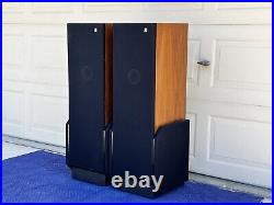 Acoustic Research AR-90 4 Way Tower Speakers