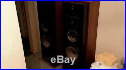 Acoustic Research AR 9 LS Speakers