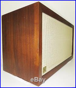 Acoustic Research (AR) AR-3 Speaker Pairr, OW Cabinets, SN C33230/C46091, VGC