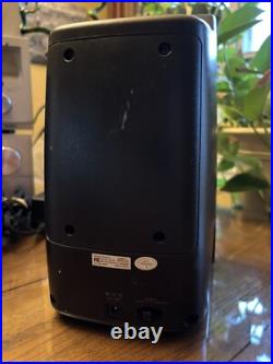 Acoustic Research AW871? Wireless Surround Mono Stereo Speakers? With Antenna Acoustic Research AW871? Wireless Surround Mono Stereo Speakers? With Antenna