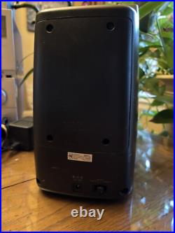 Acoustic Research AW871? Wireless Surround Mono Stereo Speakers? With Antenna Acoustic Research AW871? Wireless Surround Mono Stereo Speakers? With Antenna
