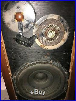 Acoustic Research Ar3 Early Model Vintage Speaker Pair Sound Great! Look Ok