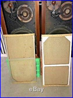 Acoustic Research Ar3 Early Model Vintage Speaker Pair Sound Great! Look Ok