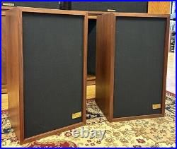 Acoustic Research Ar-2ax Speakers Nice