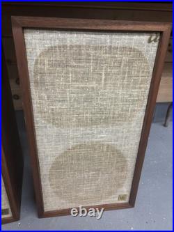 Acoustic Research Ar-2ax Speakers Nice