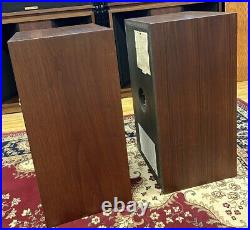 Acoustic Research Ar-2ax Speakers Nice