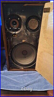 Acoustic Research Ar-2ax Speakers Pair Great Sound