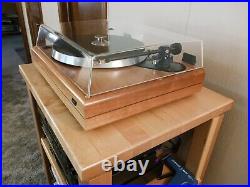 Acoustic Research ES-1 turntable