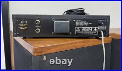 Acoustic Research MGC-1 Vintage Magic Speakers WithMGC-1E Control Acoustic Research MGC-1 Vintage Magic Speakers WithMGC-1E Control