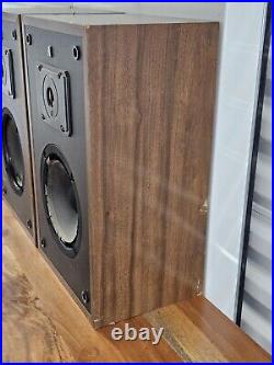 Acoustic Research Model AR-8BX Vintage Bookshelf Stereo AR Speakers Pair Read
