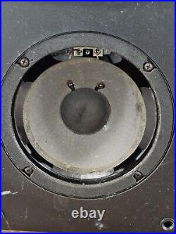 Acoustic Research Model AR-8BX Vintage Bookshelf Stereo AR Speakers Pair Read