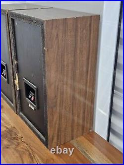 Acoustic Research Model AR-8BX Vintage Bookshelf Stereo AR Speakers Pair Read