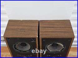 Acoustic Research Model AR-8BX Vintage Bookshelf Stereo AR Speakers Pair Read