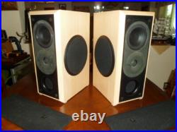 Acoustic Research Speakers AR 308 HO