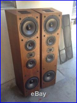 Acoustic Research Speakers Classic Speaker Set Model 26