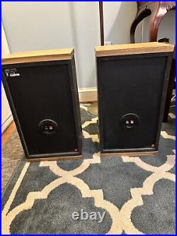 Acoustic Research TSW 210 Speakers